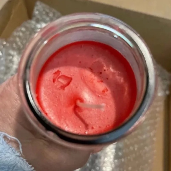 STEVIE NICKS CANDLE! Brand NEW FLEETWOOD MAC Beautiful UNSCENTED RED WAX - Picture 3 of 9